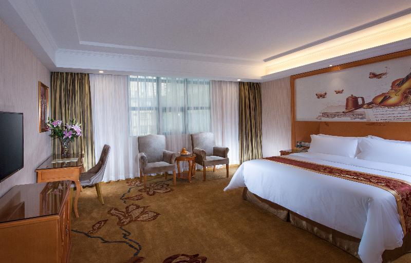 Vienna Classic Hotel Shenzhen Bantian Wuhe Avenue Ngoại thất bức ảnh