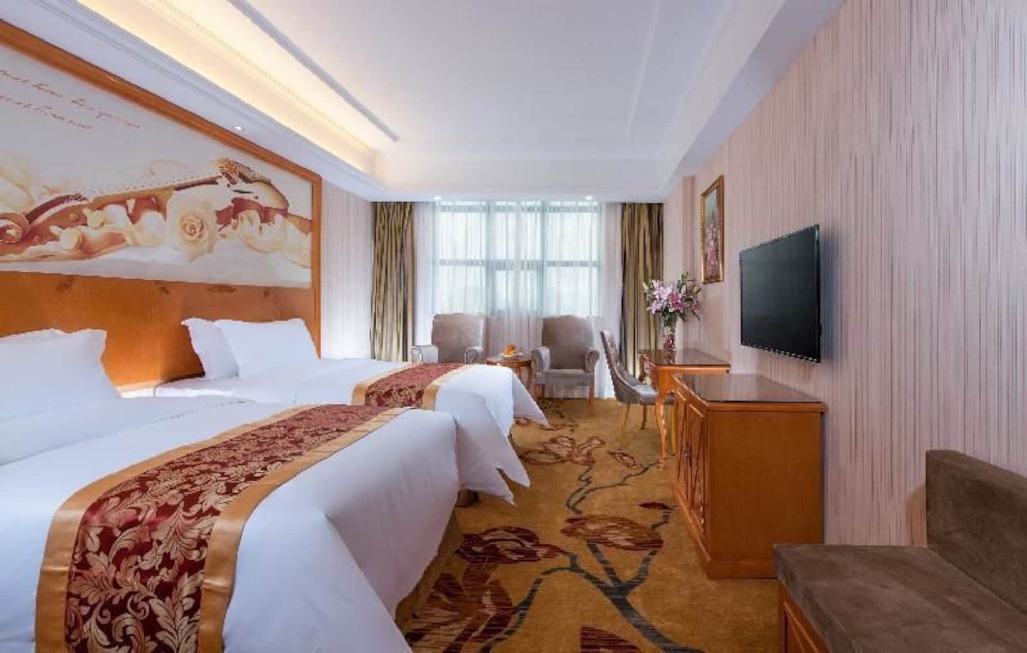Vienna Classic Hotel Shenzhen Bantian Wuhe Avenue Ngoại thất bức ảnh